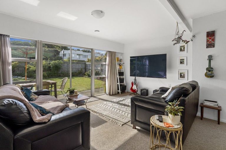 Photo of property in 81 Tasman Road, Otaki Beach, Otaki, 5512