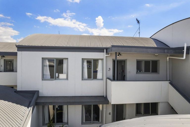 Photo of property in 3/7 Robins Road, Judea, Tauranga, 3110