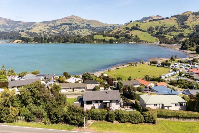 Photo of property in 3 Silverbirch Lane, Duvauchelle, 7581