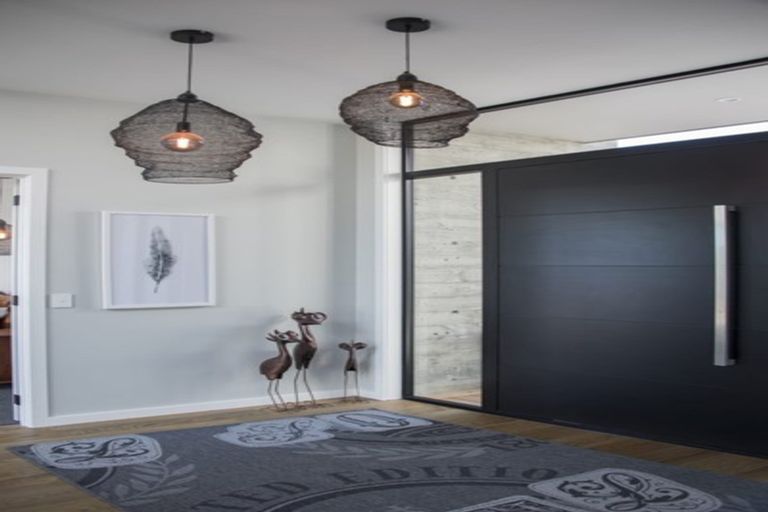 Photo of property in 26 Kuiwai Drive, Rainbow Point, Taupo, 3330