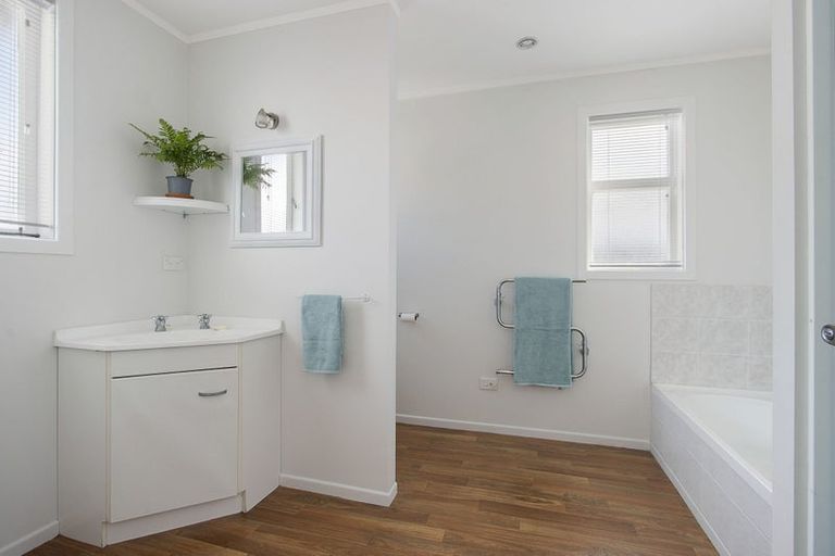 Photo of property in 107 Parry Palm Avenue, Waihi, 3610