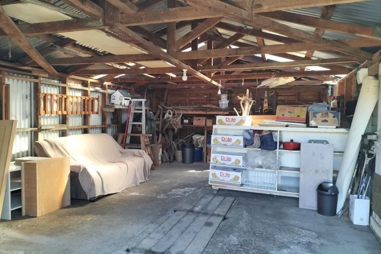 Photo of property in 1440 Martinborough Masterton Road, Gladstone, Masterton, 5884