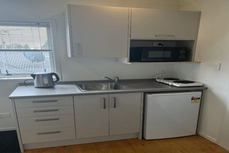 Photo of property in 2/16 Greensboro Street, Hamilton East, Hamilton, 3216