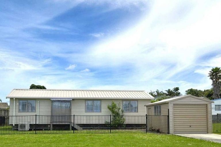 Photo of property in 12 Third Avenue, Dargaville, 0310