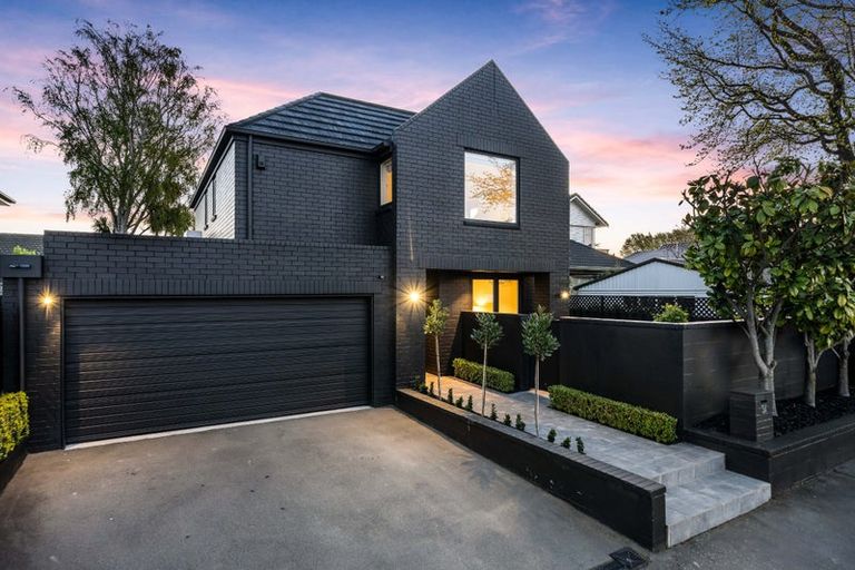 Photo of property in 3a Browns Road, St Albans, Christchurch, 8014