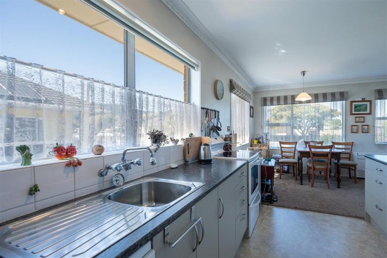 Photo of property in 1/1 Tainui Street, Stoke, Nelson, 7011