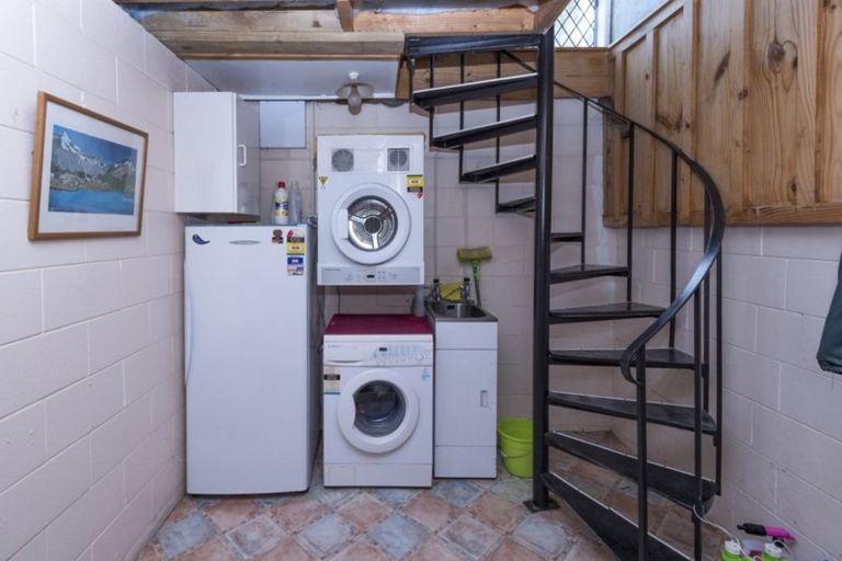 Photo of property in 17 Tanglewood Place, Cockle Bay, Auckland, 2014