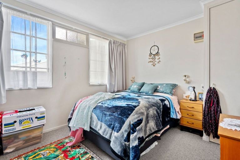 Photo of property in 14 Donald Street, Regent, Whangarei, 0112
