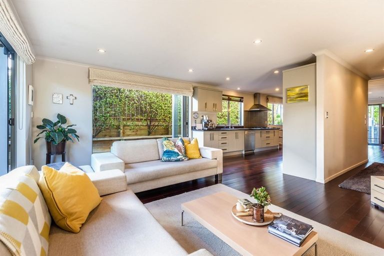 Photo of property in 20 Himikera Avenue, Avondale, Auckland, 1026