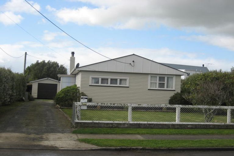 Photo of property in 222 Belvedere Road, Carterton, 5713
