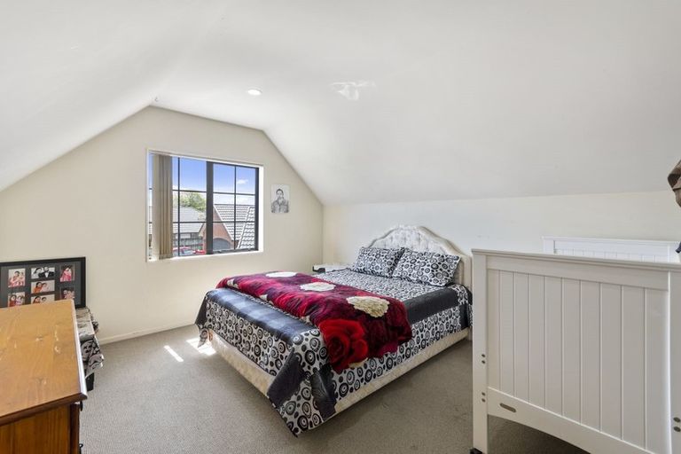 Photo of property in 19 Old Park Place, Takanini, 2112