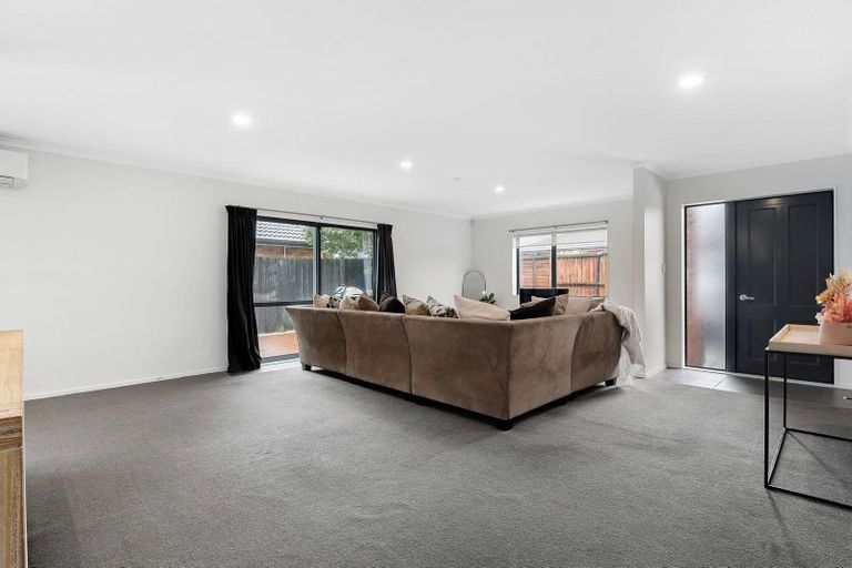 Photo of property in 28 Carroll Place, Owhata, Rotorua, 3010