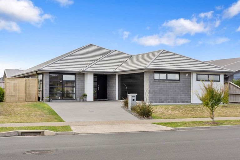 Photo of property in 63 Te Ranga Memorial Drive, Pyes Pa, Tauranga, 3112
