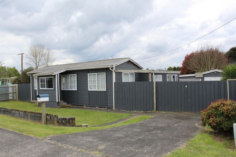 Photo of property in 127 Rangatira Drive, Mangakino, 3421
