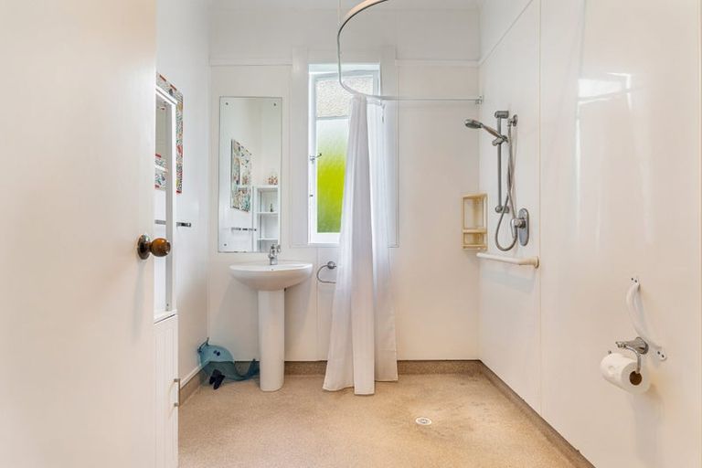 Photo of property in 8 Argyle Street, Waipu, 0510