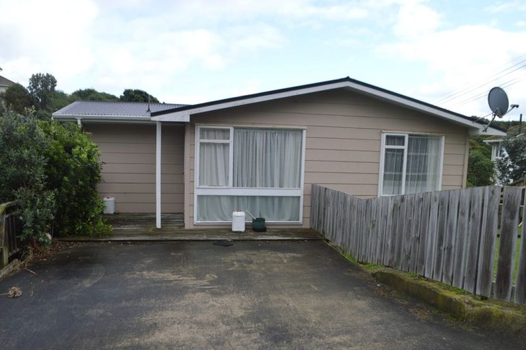 Photo of property in 25 Downes Street, Titahi Bay, Porirua, 5022