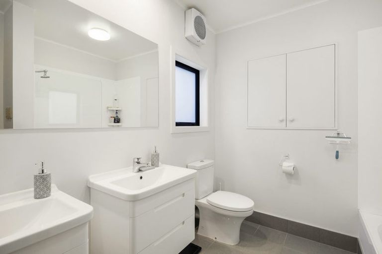 Photo of property in 5/227 The Terrace, Wellington Central, Wellington, 6011