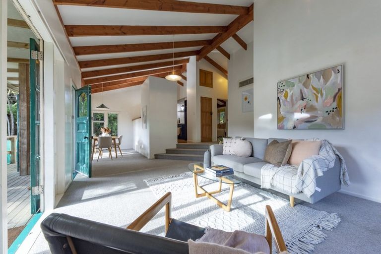 Photo of property in 79 Glenesk Road, Piha, New Lynn, 0772