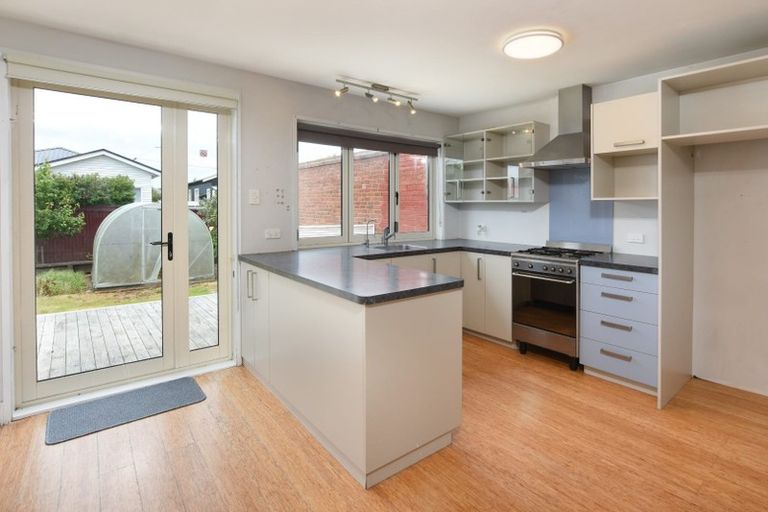 Photo of property in 105 Bay View Road, South Dunedin, Dunedin, 9012