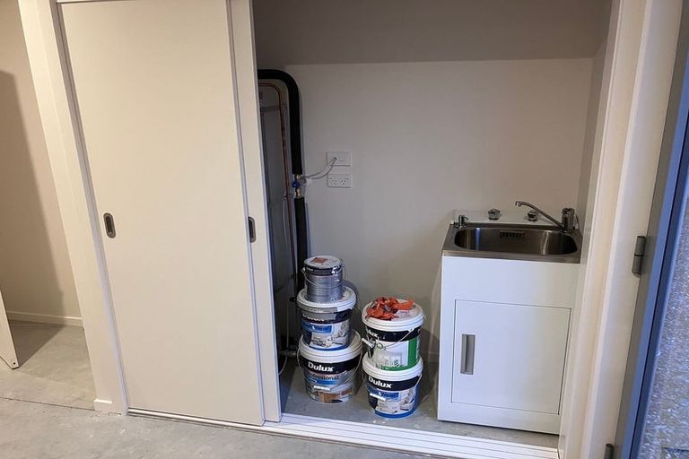 Photo of property in 44 Doug Ledgerwood Drive, Wanaka, 9305