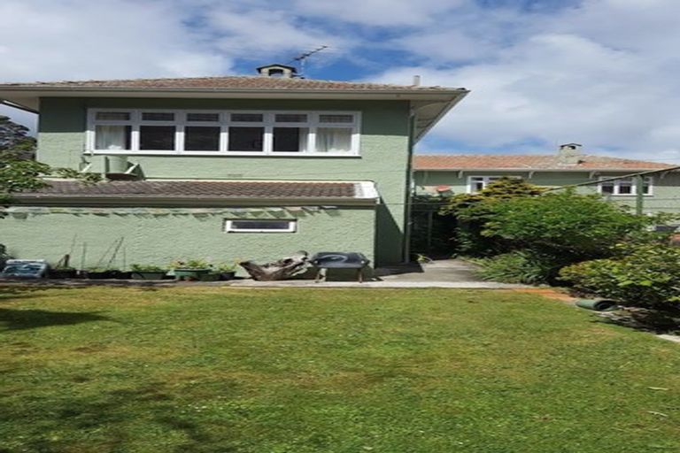 Photo of property in 105 Majoribanks Street, Mount Victoria, Wellington, 6011