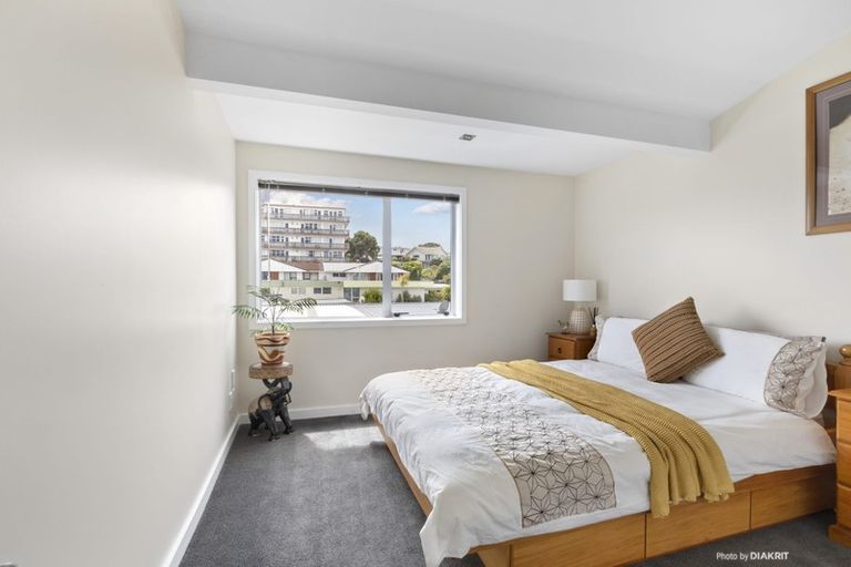 Photo of property in 7/21 Duchess Place, Maupuia, Wellington, 6022