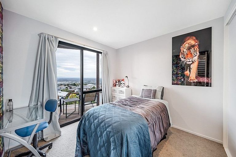 Photo of property in 14 Pennine Way, Huntsbury, Christchurch, 8022