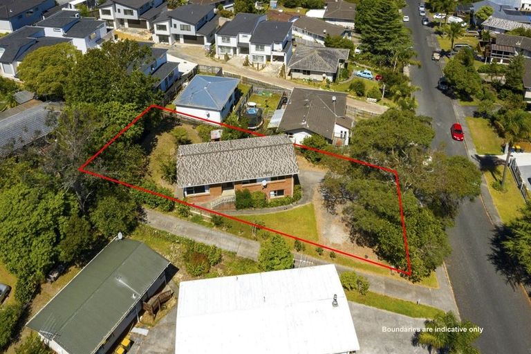Photo of property in 47 Normanton Street, Glenfield, Auckland, 0629