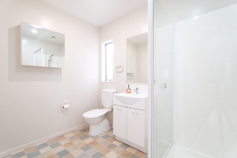 Photo of property in 5 Pohutukawa Grove, Titahi Bay, Porirua, 5022