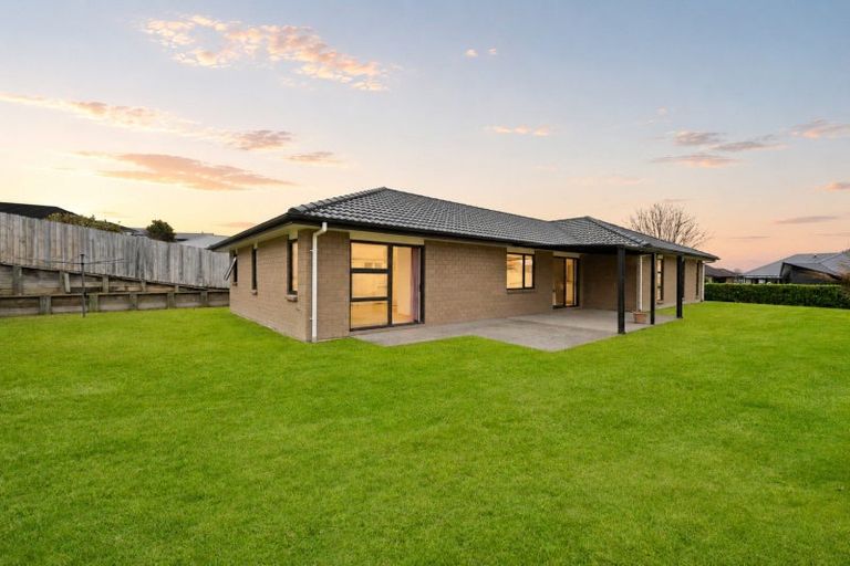 Photo of property in 44 Keston Crescent, Flagstaff, Hamilton, 3210