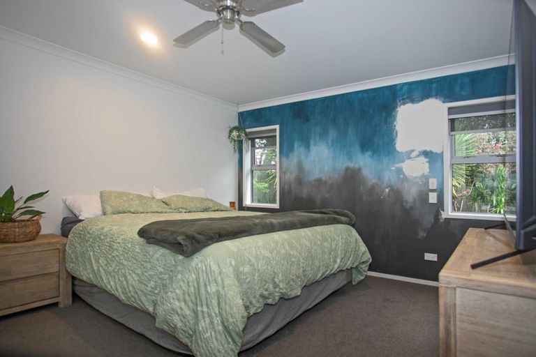 Photo of property in 1 Oceana Drive, Welcome Bay, Tauranga, 3175