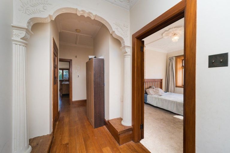Photo of property in 161 Featherston Street, Takaro, Palmerston North, 4410