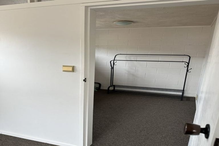 Photo of property in 20 Widmore Drive, Massey, Auckland, 0614