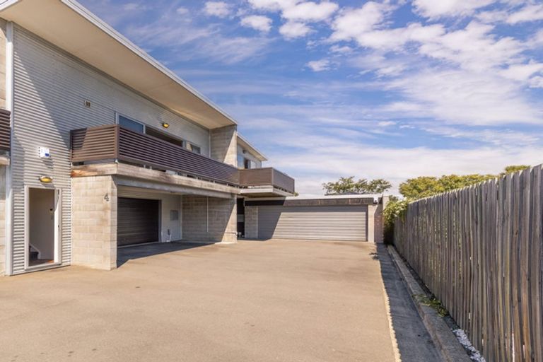 Photo of property in 532d Hereford Street, Linwood, Christchurch, 8011