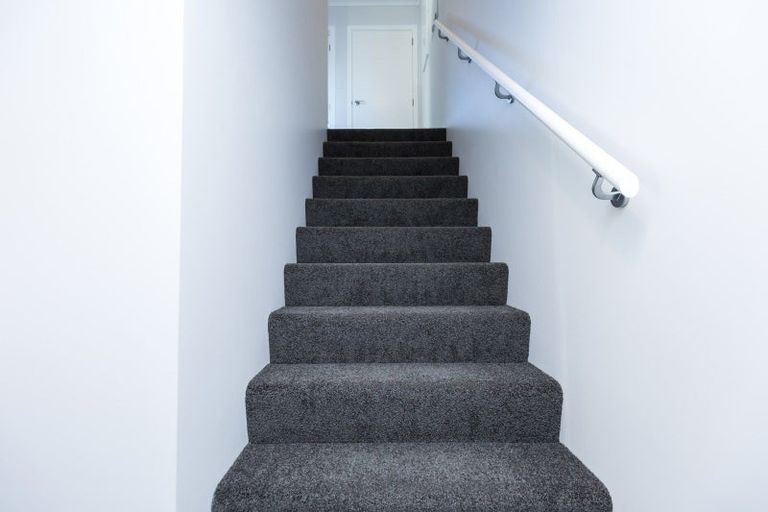 Photo of property in 5 Reakes Crescent, Wallaceville, Upper Hutt, 5018