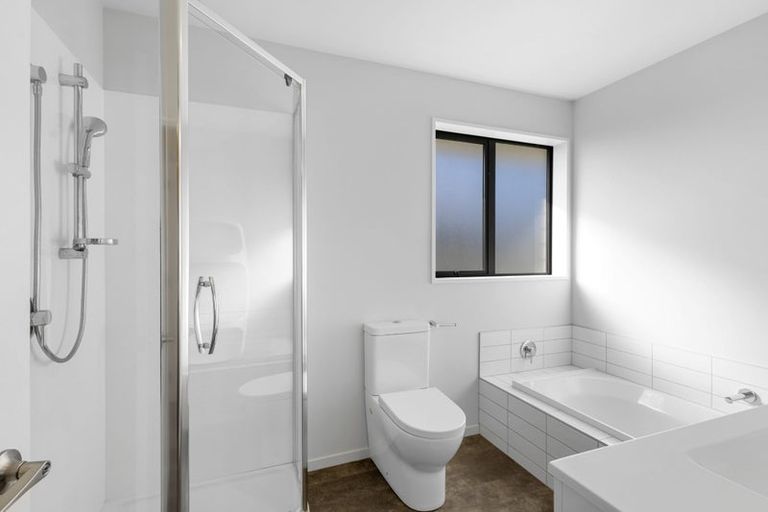 Photo of property in 4 Hamlett Drive, Woodend, 7610