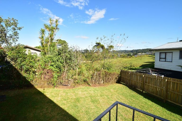 Photo of property in 27 Wallace Road, Ranui, Auckland, 0612