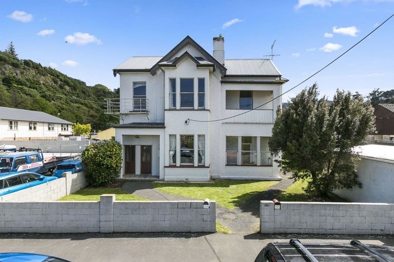 Photo of property in 186 Queen Street North, North Dunedin, Dunedin, 9016
