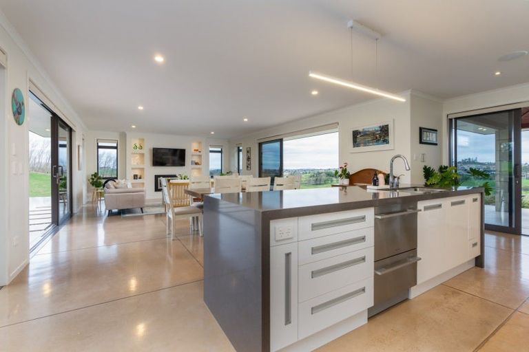 Photo of property in 7 Stonebridge Road, Temple View, Hamilton, 3289