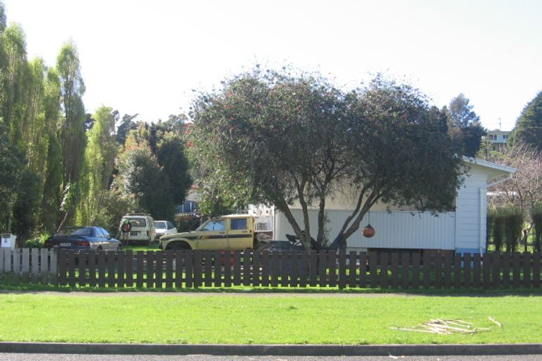 Photo of property in 25 Hodgson Street, Onerahi, Whangarei, 0110
