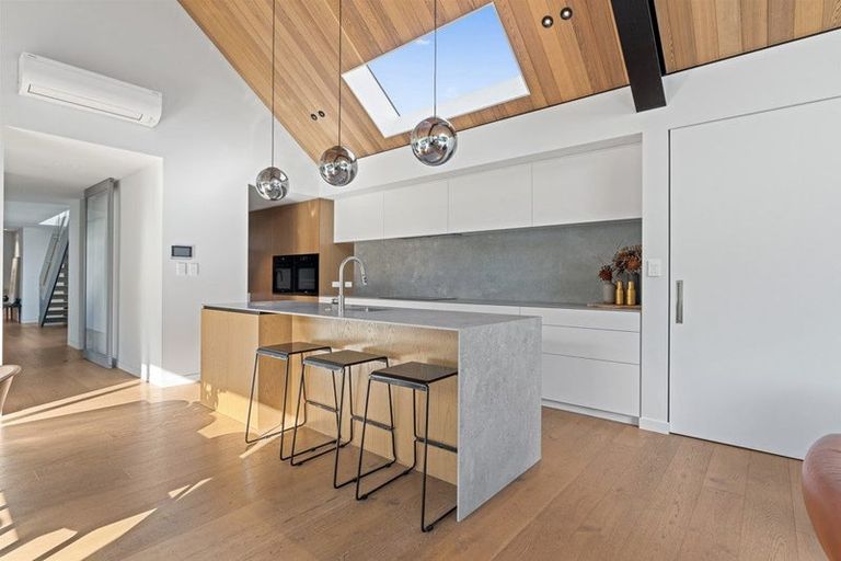 Photo of property in 3 Ngahere Street, Fendalton, Christchurch, 8041