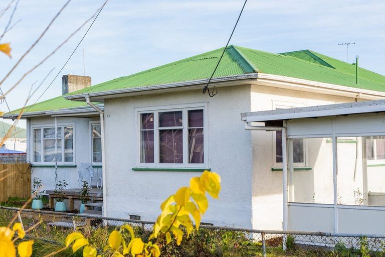 Photo of property in 133 Dixon Street, Masterton, 5810