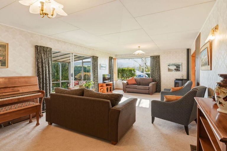 Photo of property in 28 Howorth Road, Fairfield, Dunedin, 9018