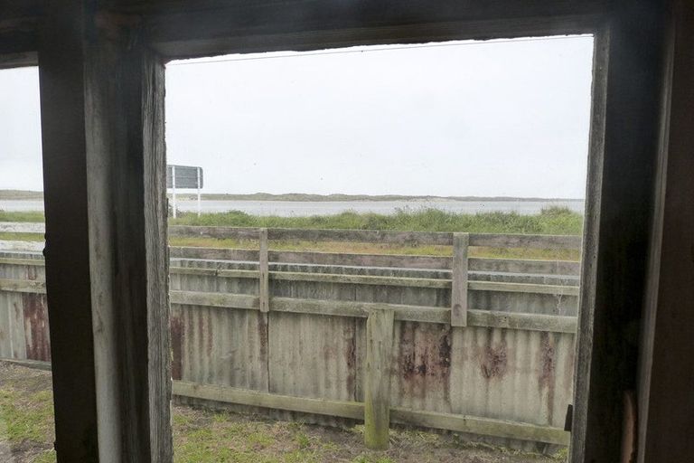 Photo of property in 19 Moray Terrace, Fortrose, Tokanui, 9875