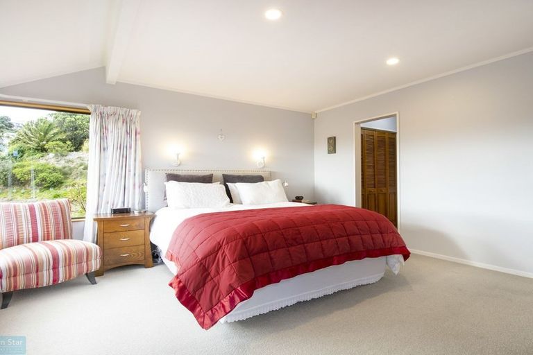 Photo of property in 12 Doon Grove, Papakowhai, Porirua, 5024