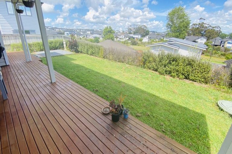 Photo of property in 30 Madison Terrace, Silverdale, 0932