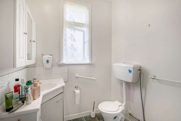 Photo of property in 6 Scutari Street, Wyndham, 9831