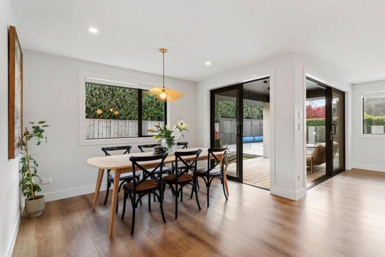 Photo of property in 15 Bellamont Street, Kumeu, 0810