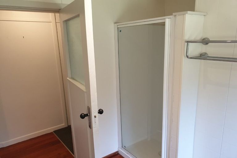 Photo of property in 96 Havelock Road, Havelock North, 4130