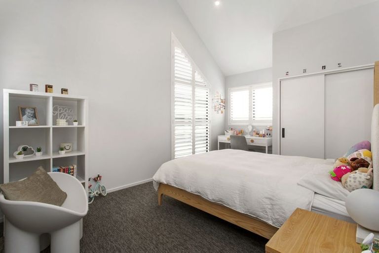 Photo of property in 21 Walter Case Drive, Harewood, Christchurch, 8051